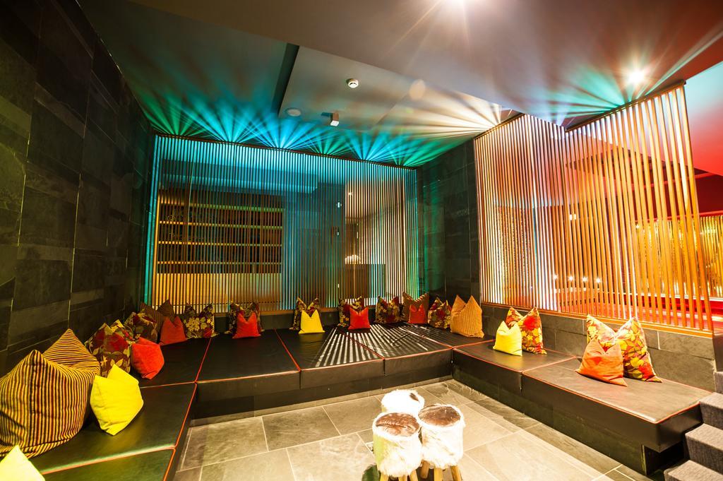 Living Max Hotel Zell am See Extérieur photo