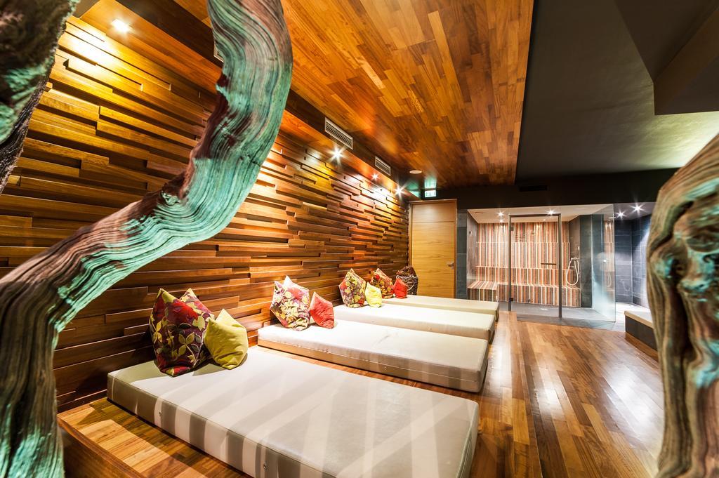 Living Max Hotel Zell am See Extérieur photo