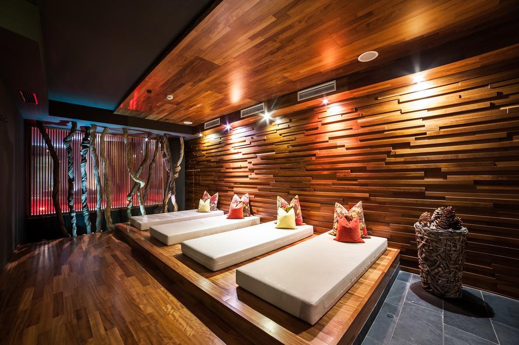 Living Max Hotel Zell am See Extérieur photo
