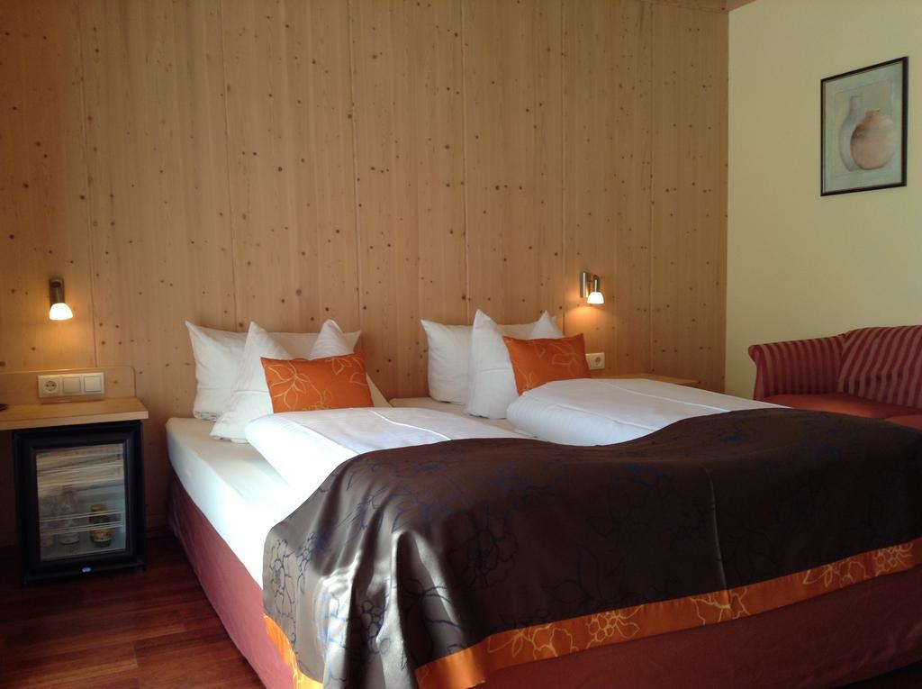 Living Max Hotel Zell am See Extérieur photo