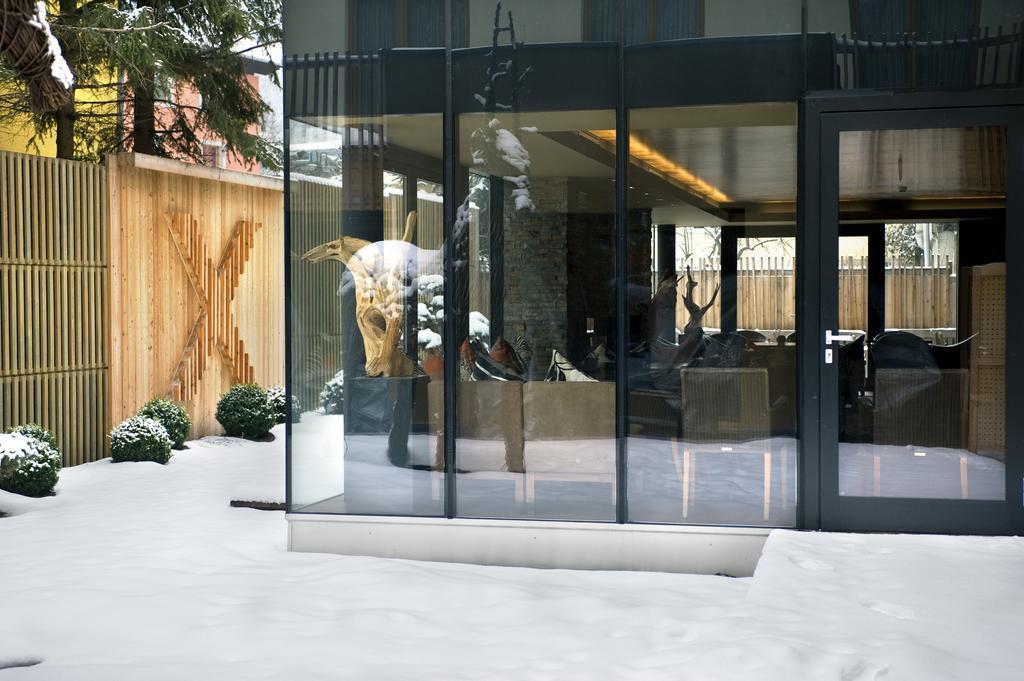 Living Max Hotel Zell am See Extérieur photo